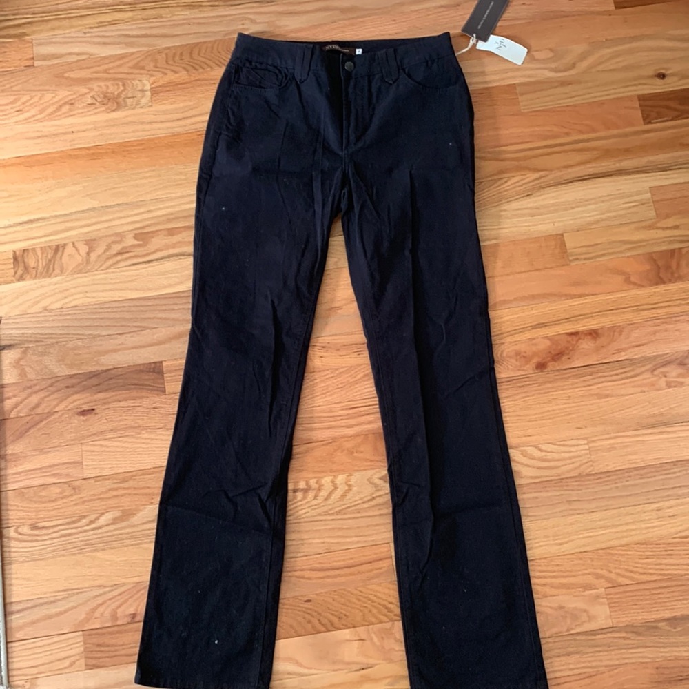 Brand new black NYDJ chino